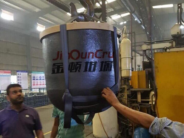 熔炼坩埚的正确使用方式